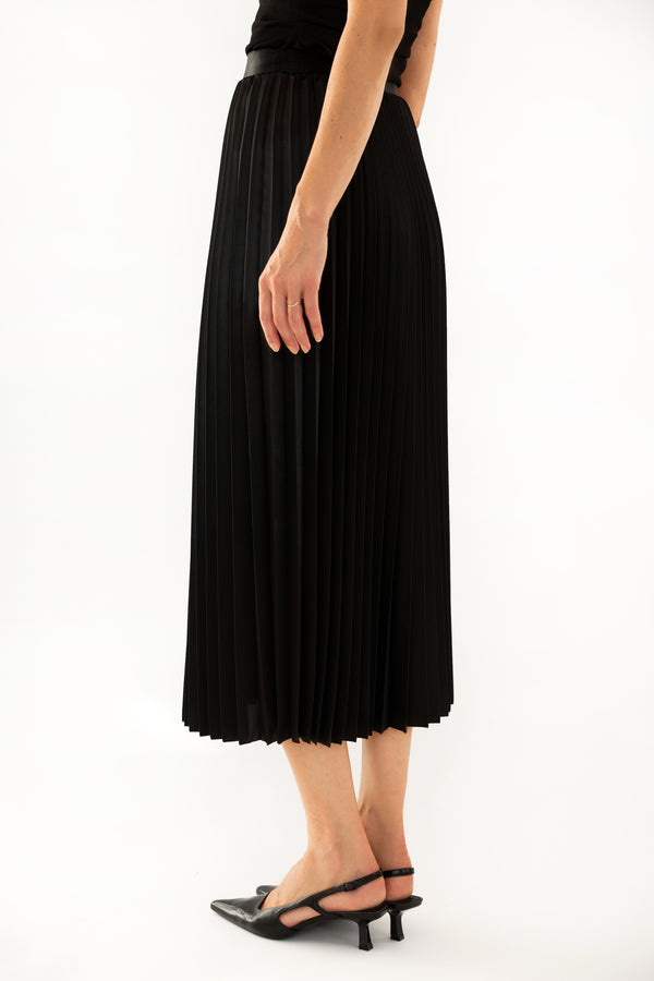 Polkruhová plisovaná sukňa ICONIC