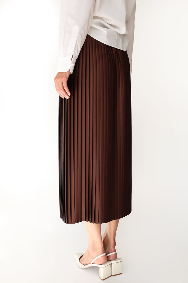 Ležatá 1,5 plisovaná sukňa