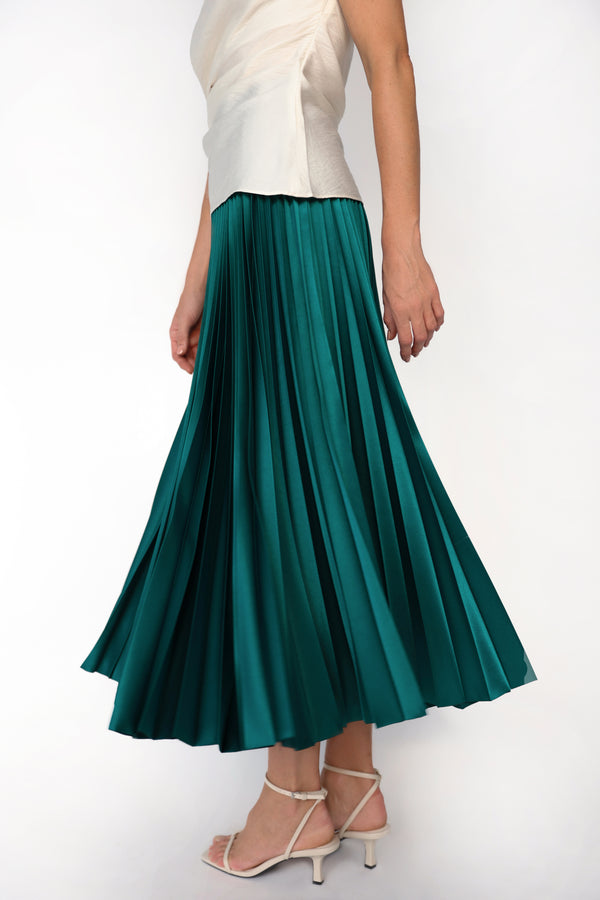 Kruhová plisovaná sukňa smaragd